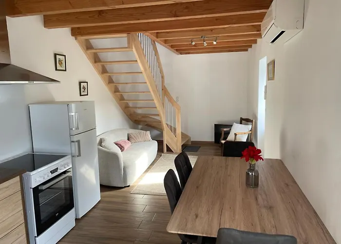 La Maison De Georgette Hébergement de vacances *