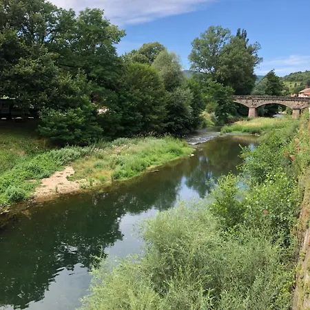La Maison De Georgette Feriehus Versols-et-Lapeyre